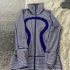 Lulu lemon zip up